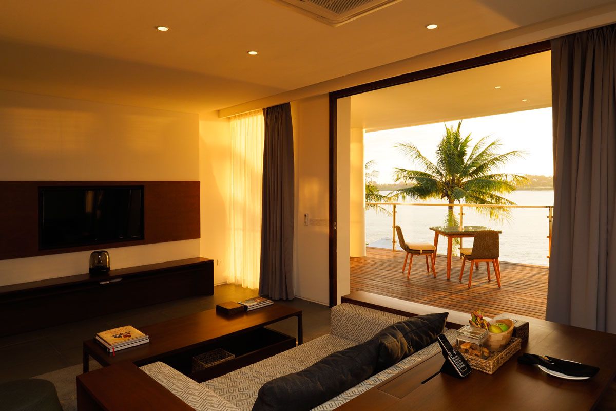 riverfront suite the bale cambodia