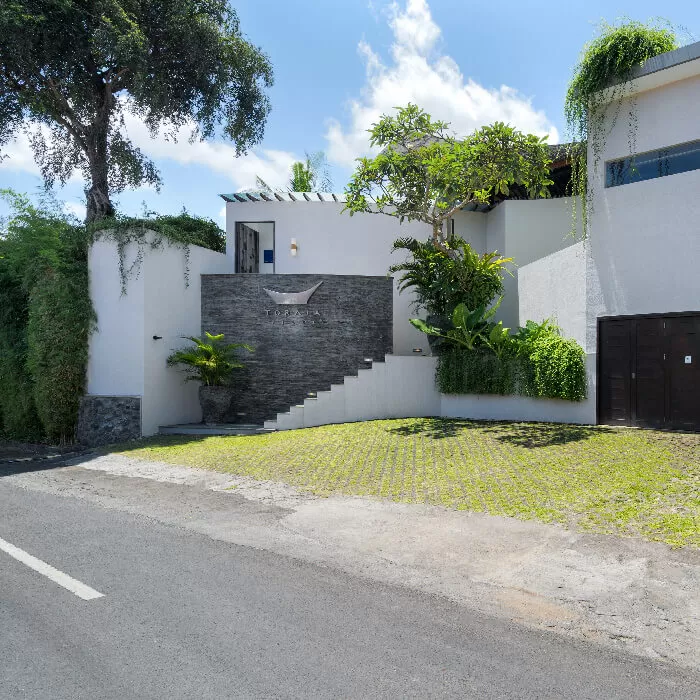 Villa Toraja - Carpark Entrance