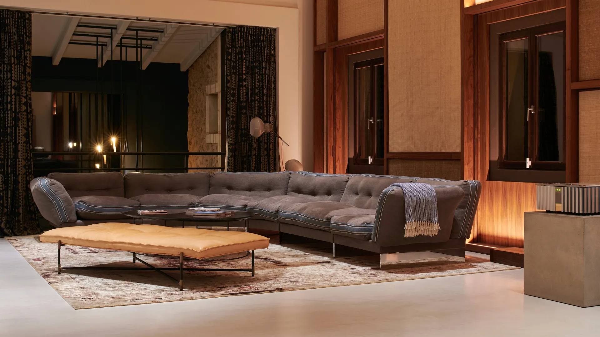 Book a luxury villa stay at The Lions Villa in Mallorca with premium accommodation and exclusive amenities